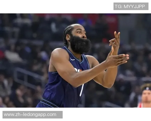 哈登表现惊艳13投10中创个人生涯出手10比赛命中率第二高纪录